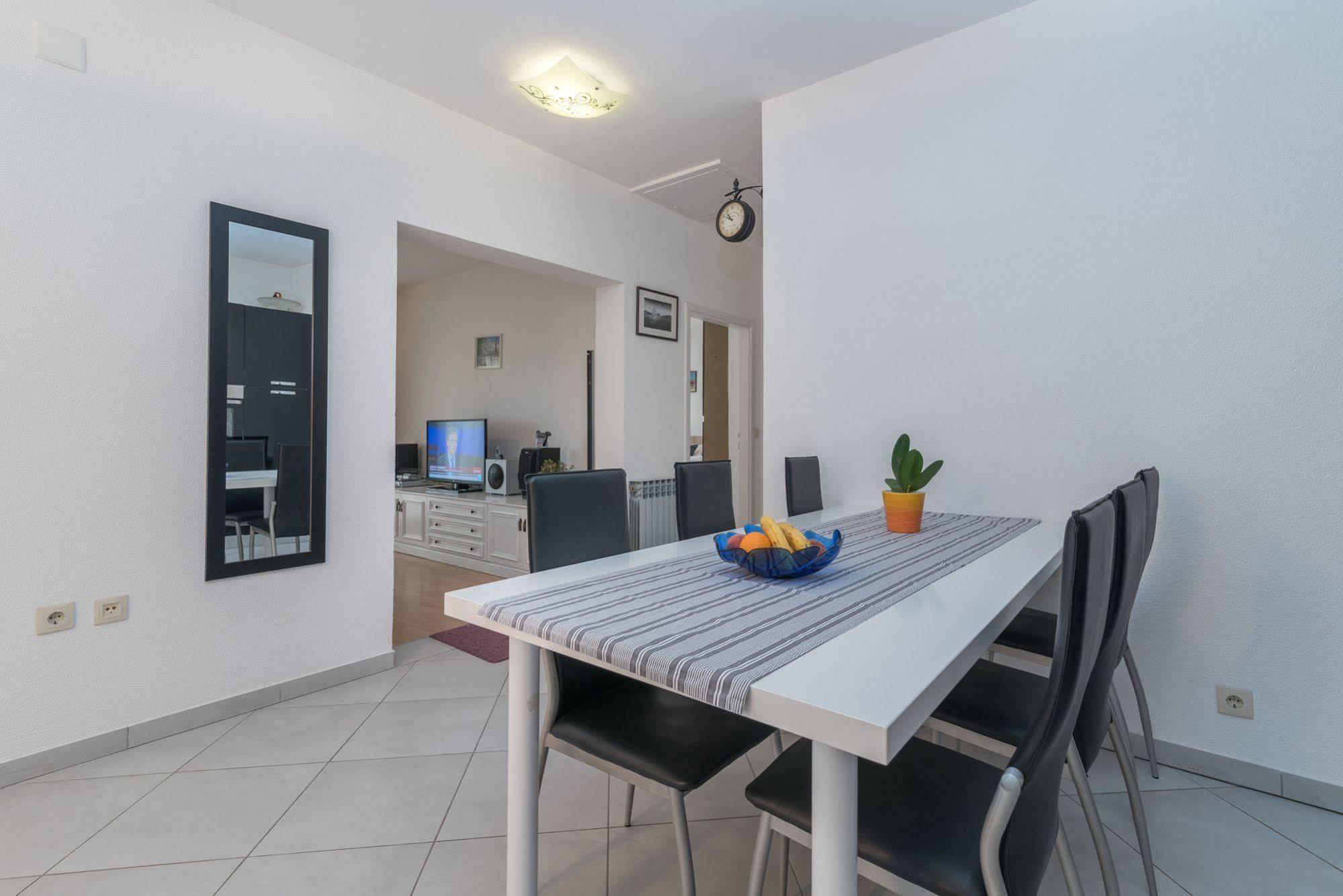 Apartments Vojin Trogir Luaran gambar