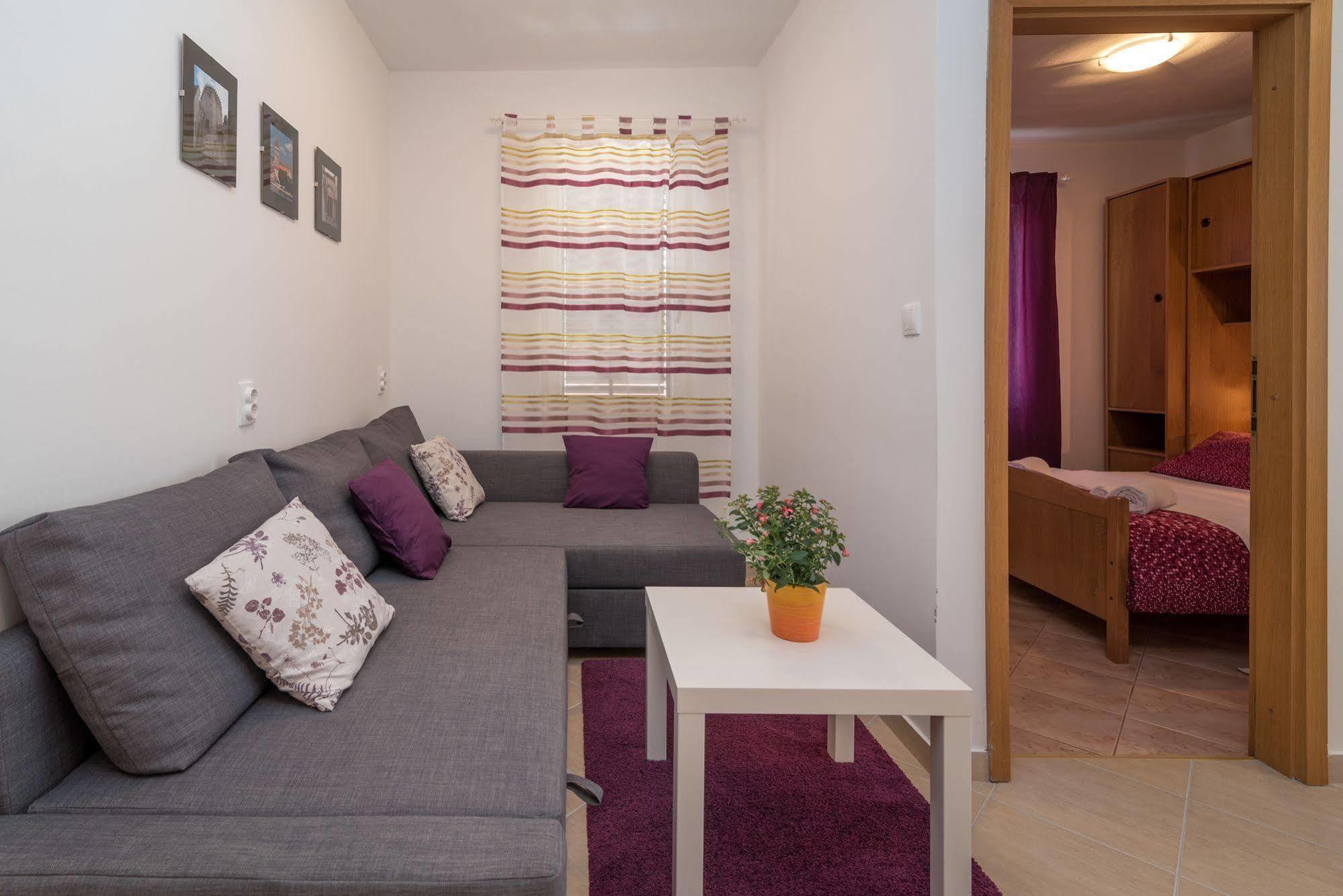 Apartments Vojin Trogir Luaran gambar