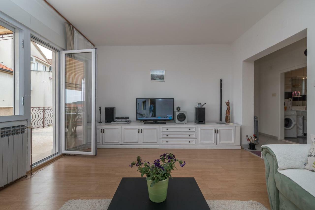 Apartments Vojin Trogir Luaran gambar