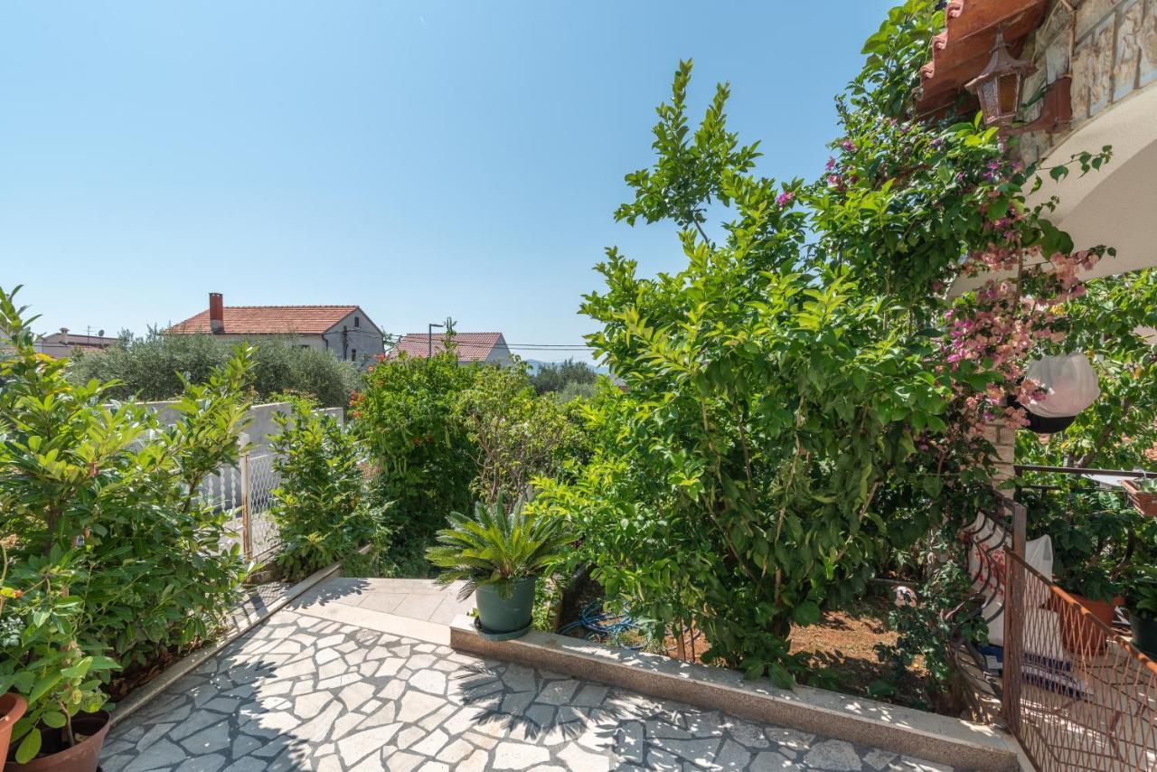 Apartments Vojin Trogir Luaran gambar